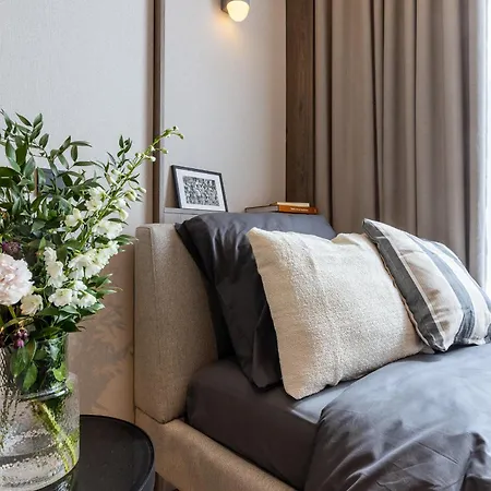 アパート Monciak Elegance - Opera By Oneapartments *